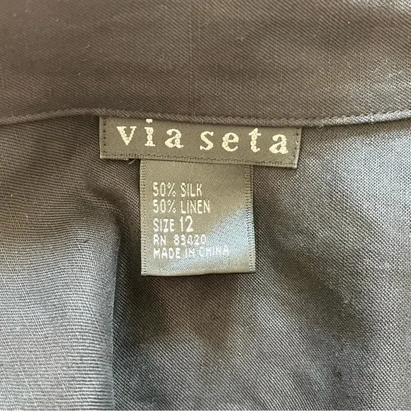 Via Seta Black Silk-Linen
Embroidered Jacket - Size 12 - Picture 2 of 11